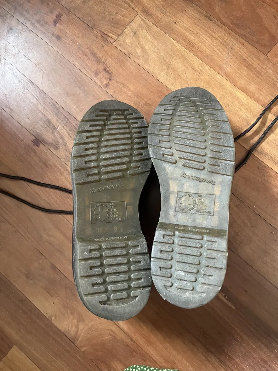 Calzado Dr. Martens - Vista 4