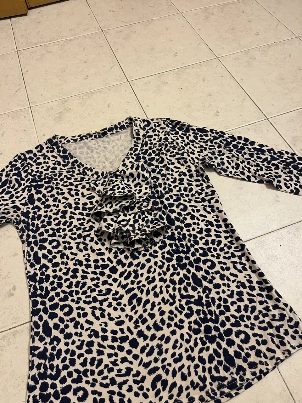 Remera Akianara - imagen 1