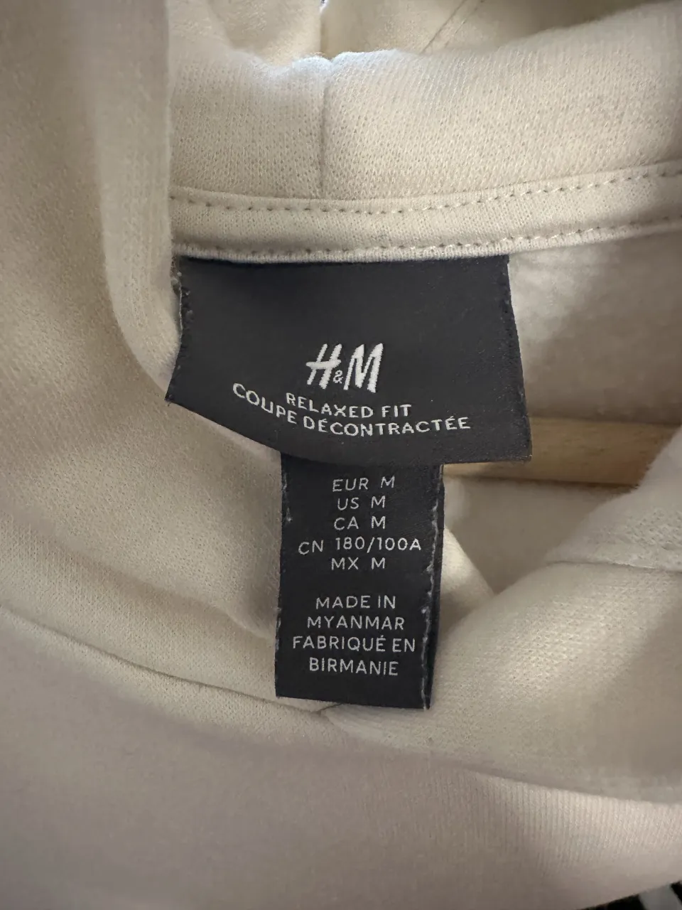 Buzo H&M miniatura 4