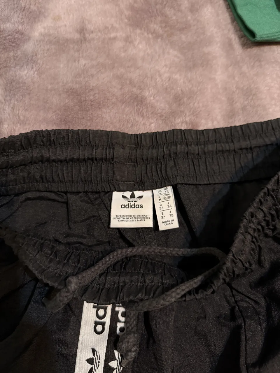 Pantalón adidas - imagen 2