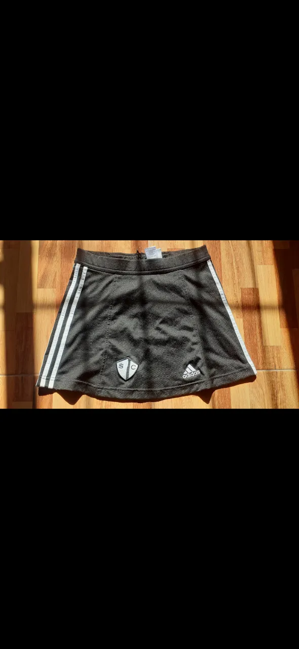 Pollera adidas - imagen 1