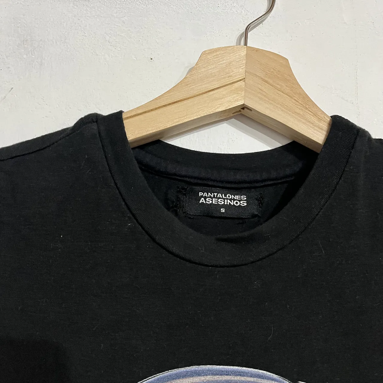 Remera Pantalones Asesinos - imagen 2