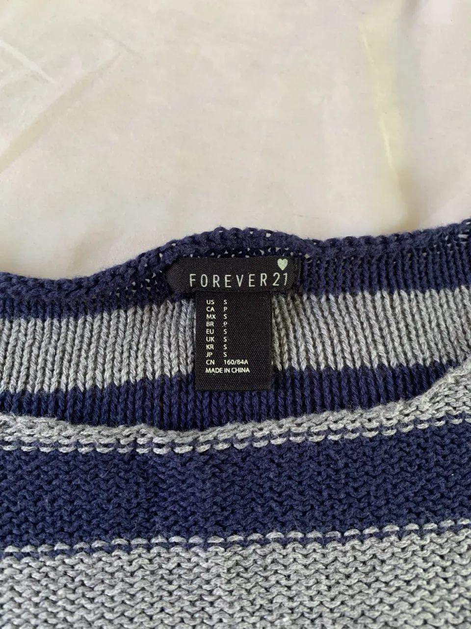 Sweater Forever 21 - imagen 2