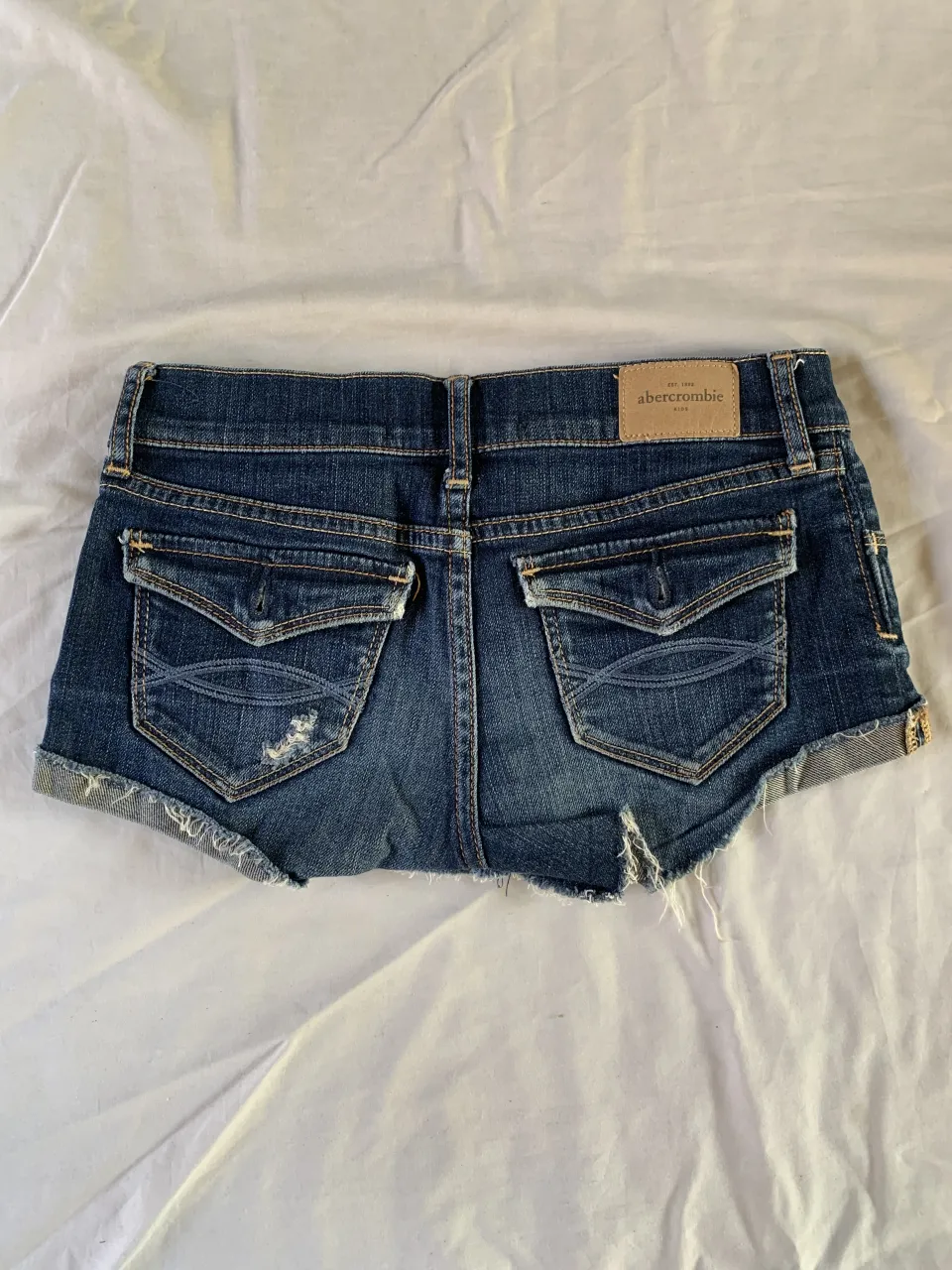 Short de jean Abercrombie & Fitch - Vista 3