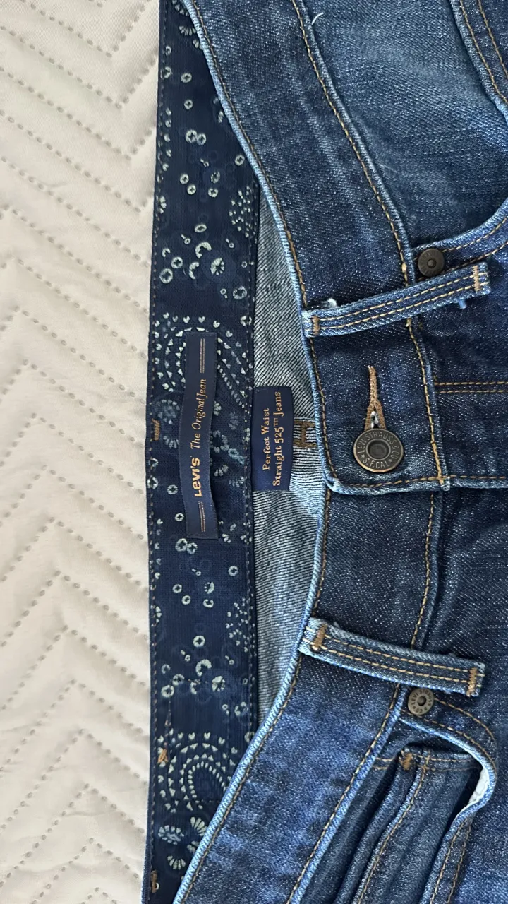 Jean Levi's - imagen 2