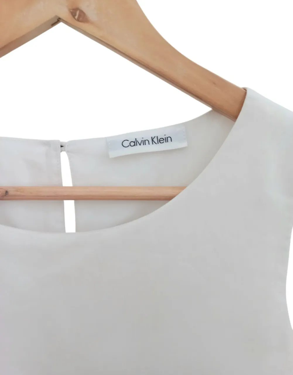 Top Calvin Klein - imagen 3