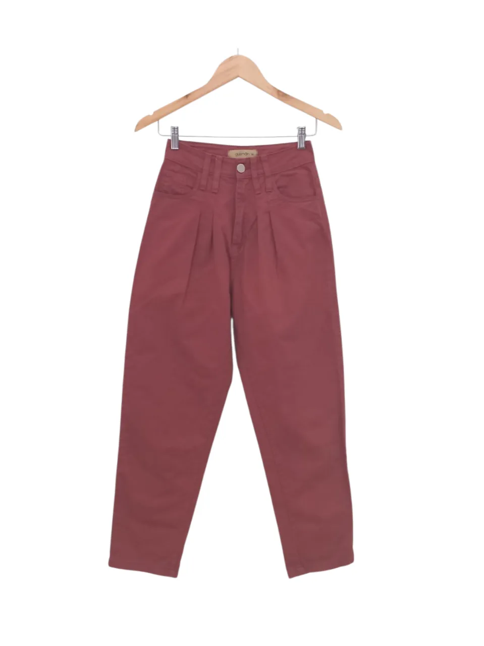 LARGO 98, TIRO 32, CINTURA 32, CADERA 58. RIGIDO.