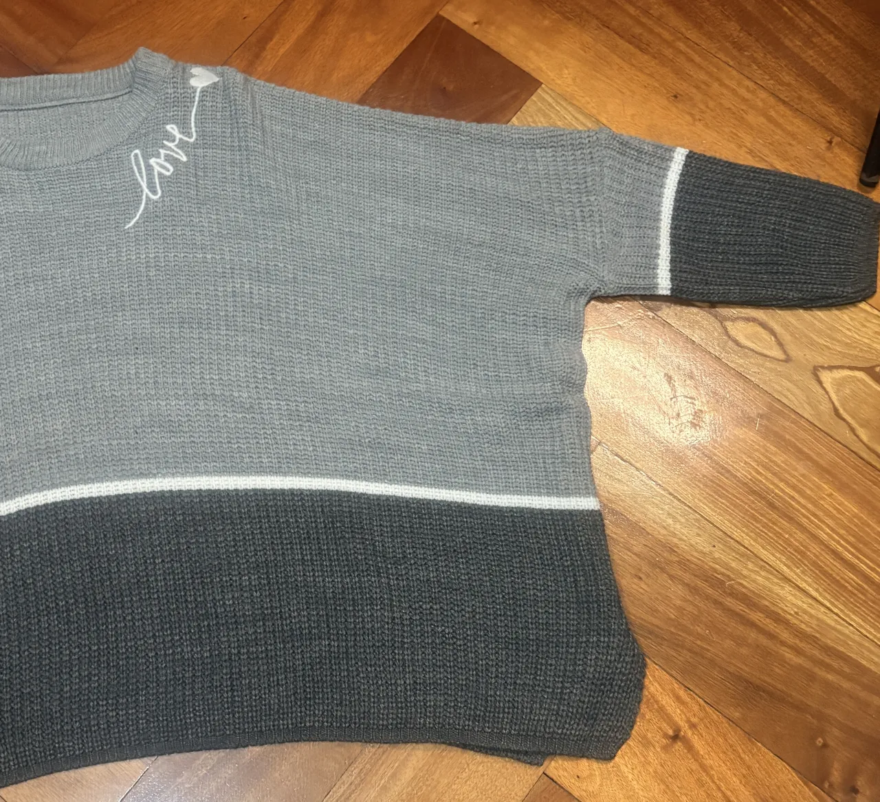 Sweater A ≠ - imagen 3