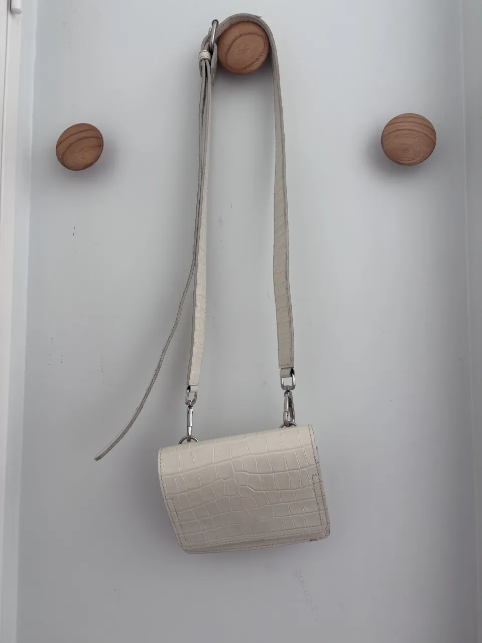 Cartera Mishka - Vista 3