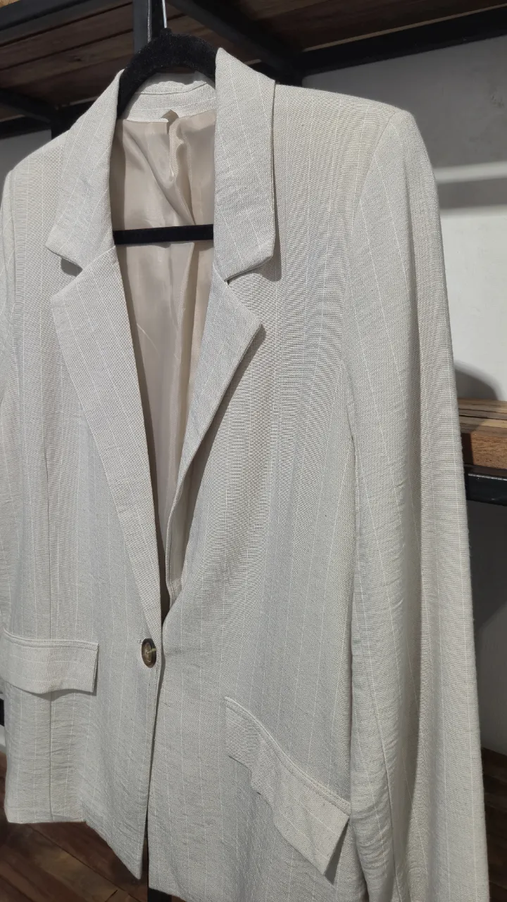 Blazer Merce apparel - imagen 2