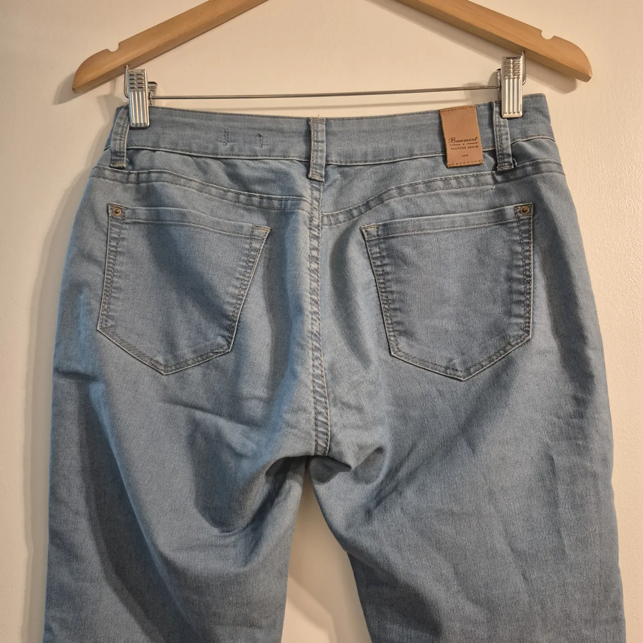 Jean Basement - imagen 4