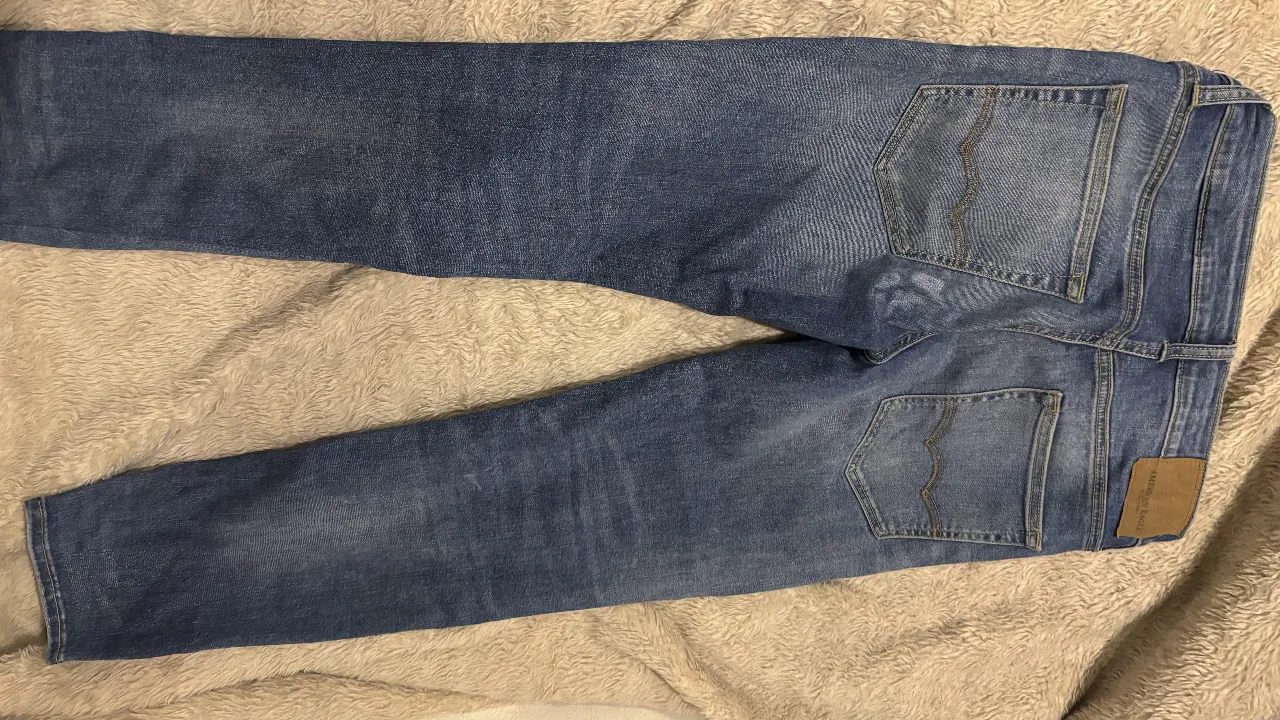 Jean American Eagle Outfitters - imagen 3