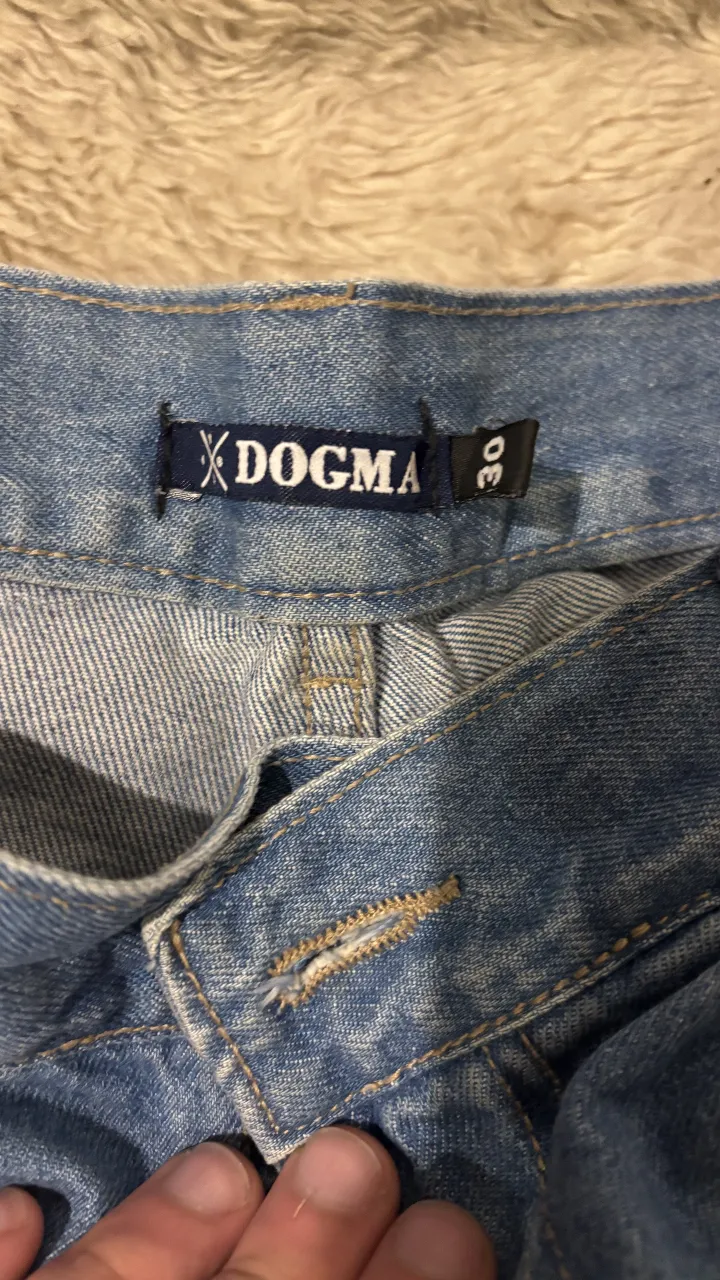 Bermuda Dogma - Vista 3