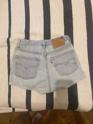 Levi's