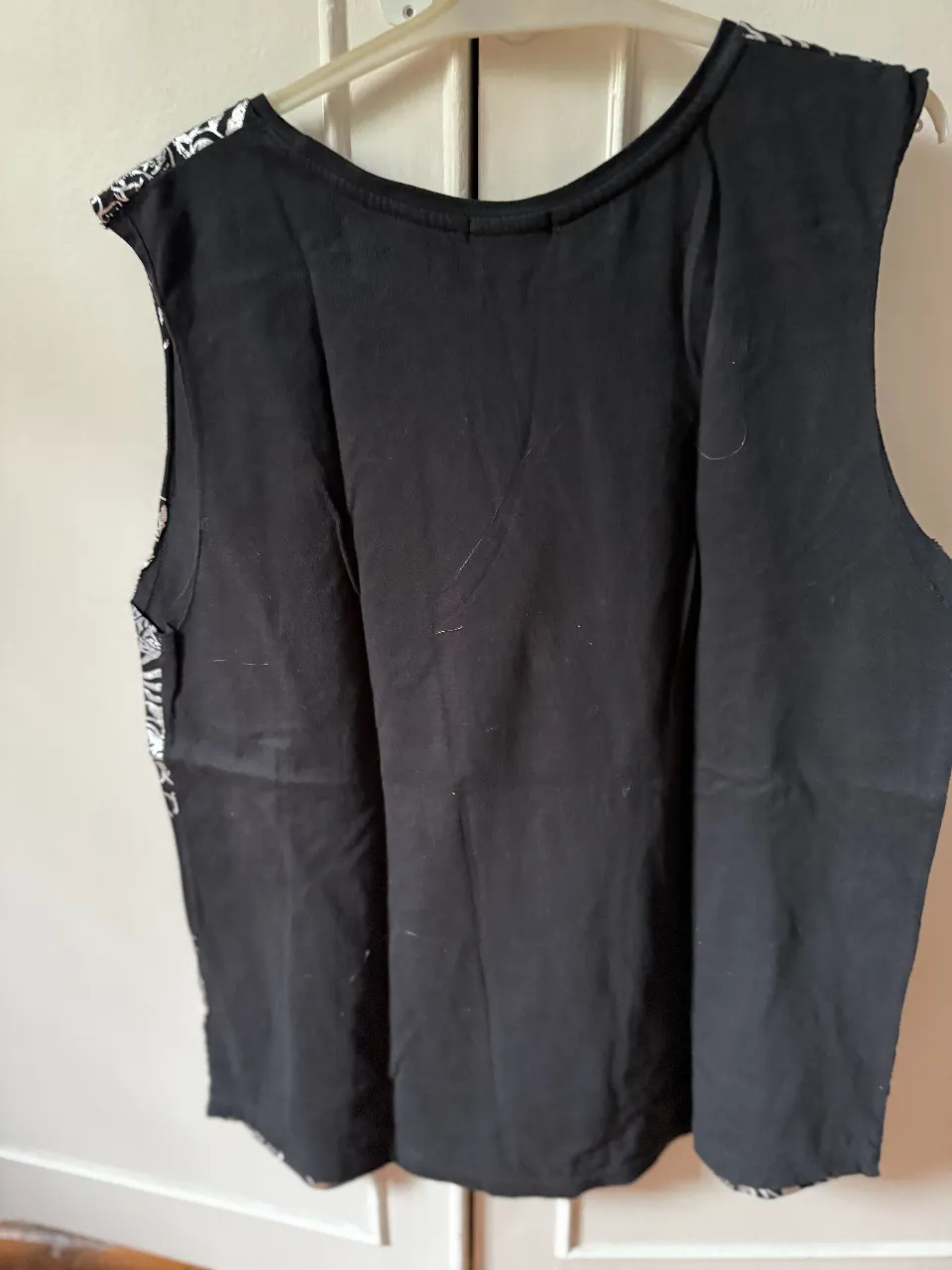 Musculosa Kosiuko - imagen 2