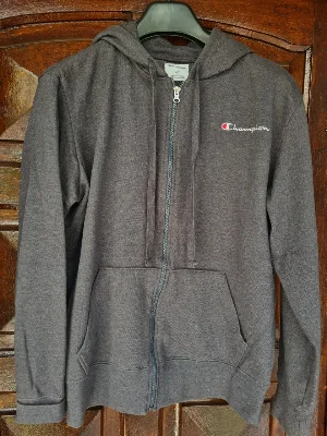 Champion · Talle M