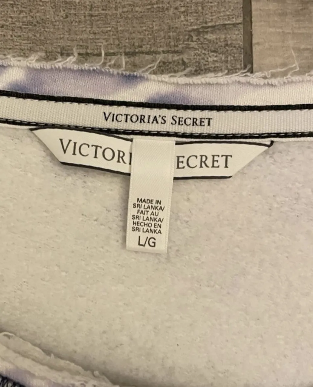 Buzo Victoria's Secret - imagen 2
