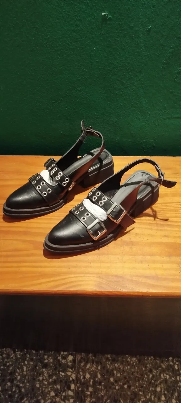 Sandalias A ≠ - imagen 2