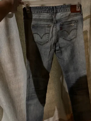 Levi's