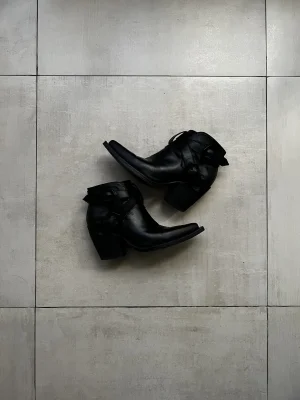 Becca shoes