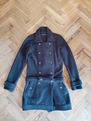 Zara TRF