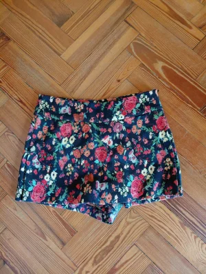 Zara TRF