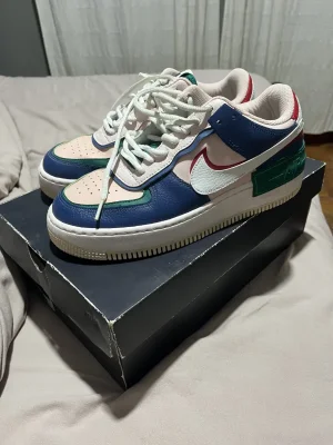 Nike