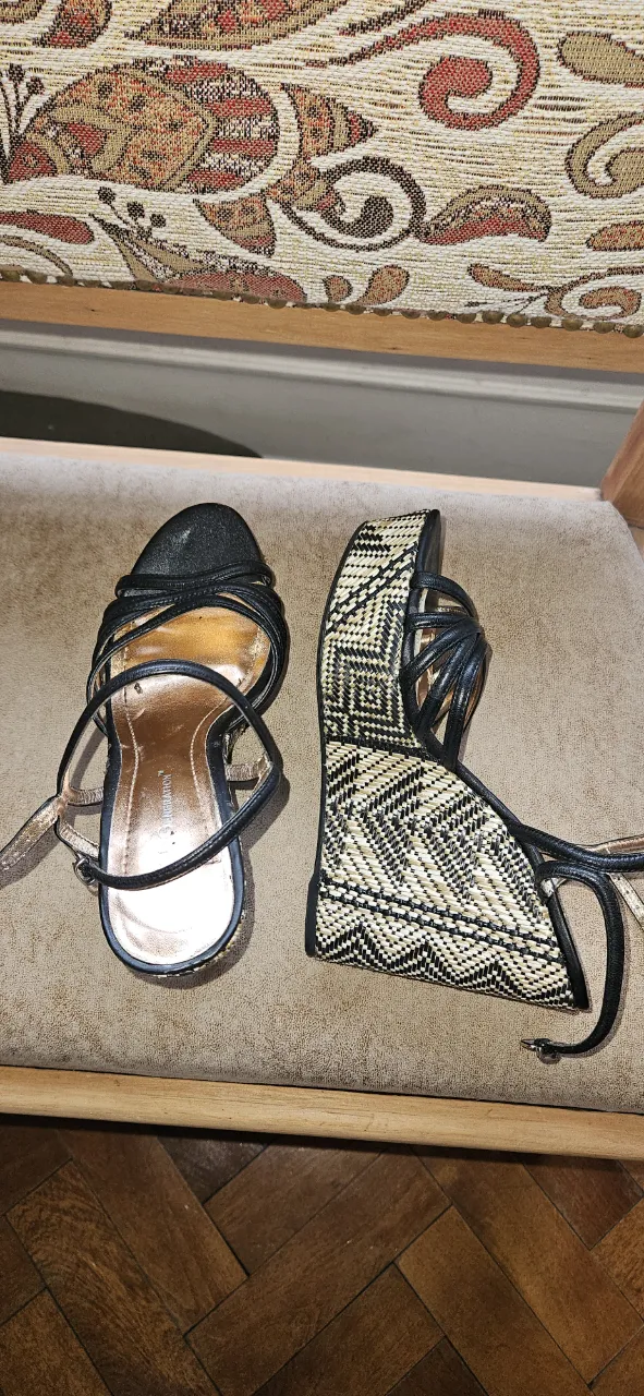 Sandalias BCBG - imagen 2