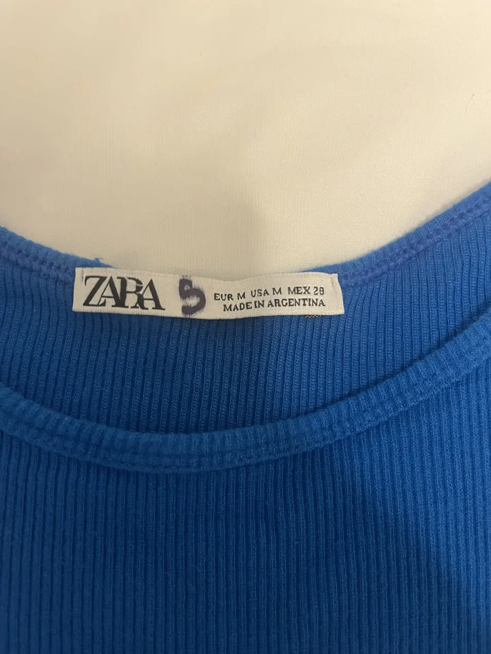 Top Zara miniatura 2