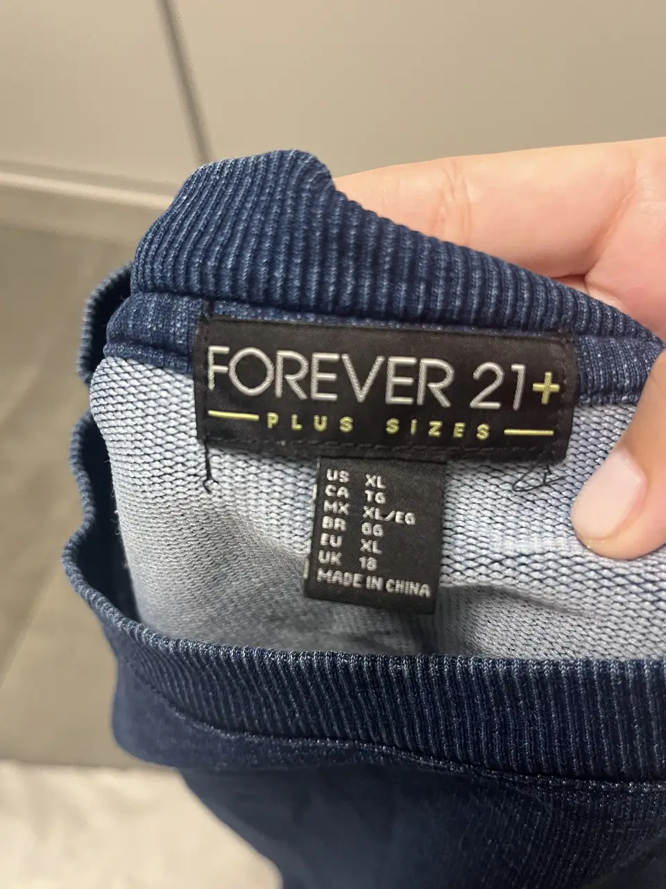 Buzo Forever 21 - imagen 2