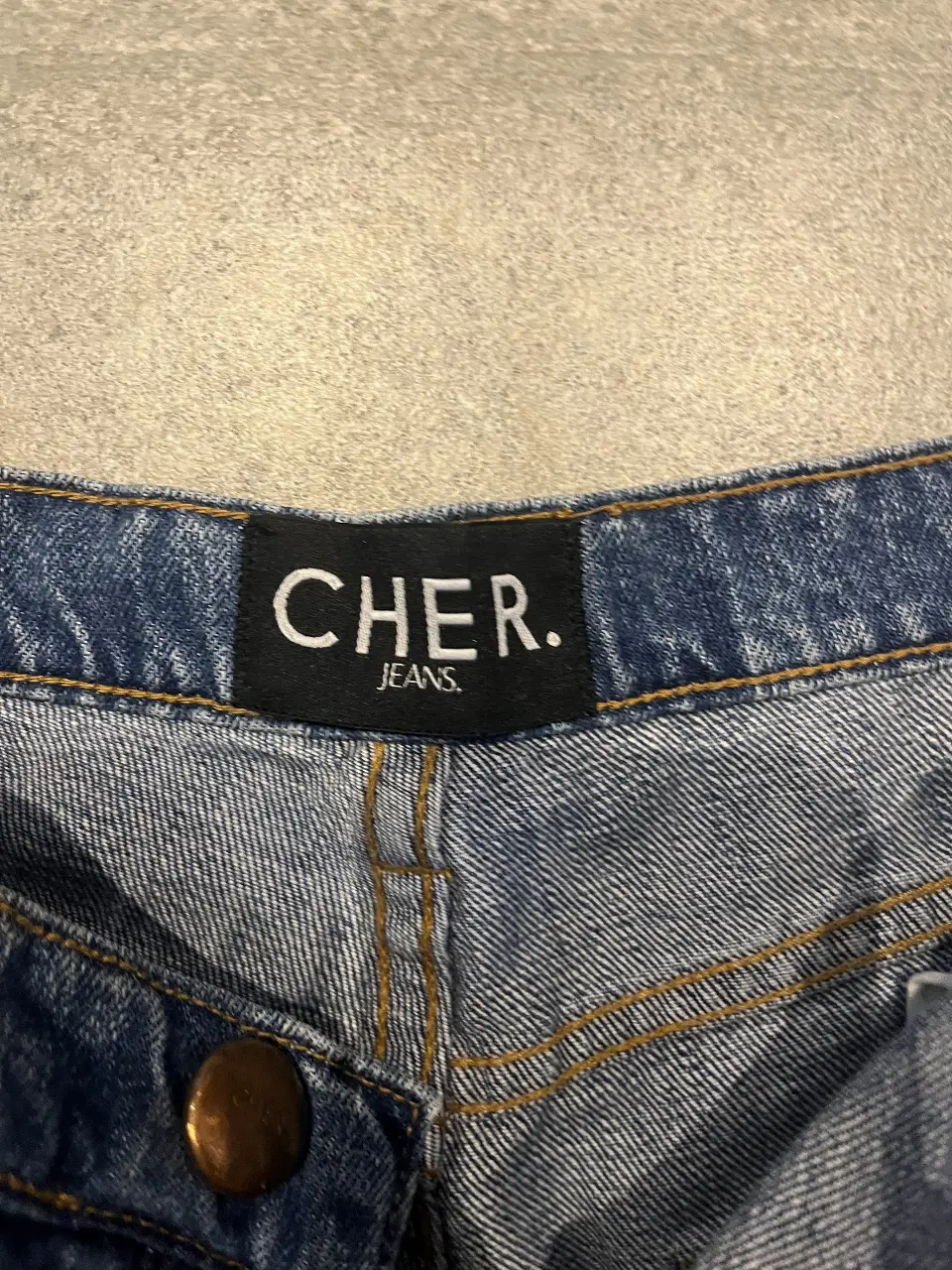Short CHER. - imagen 2