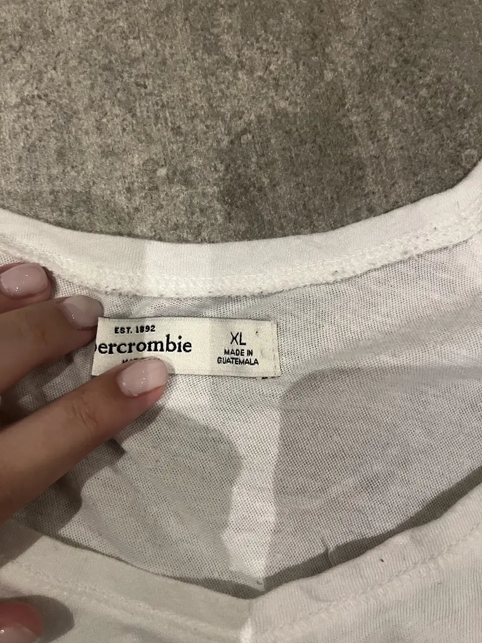 Remera Abercrombie & Fitch miniatura 2