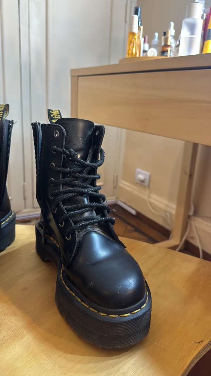Borcegos Dr. Martens - imagen 3