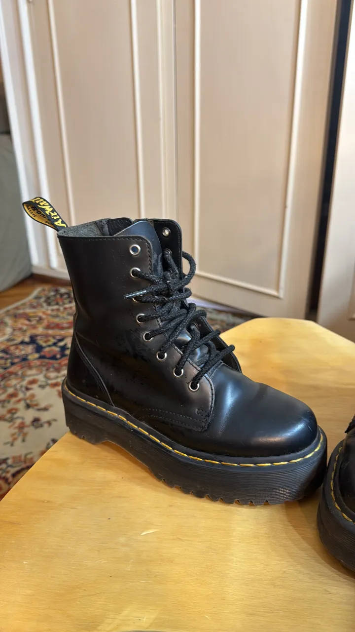 Borcegos Dr. Martens - imagen 4
