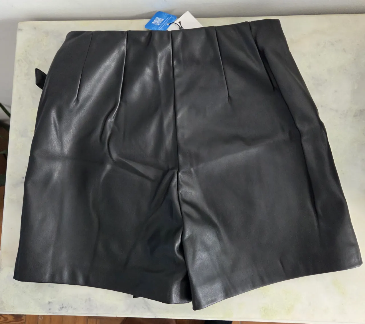 Short Opposite - imagen 2