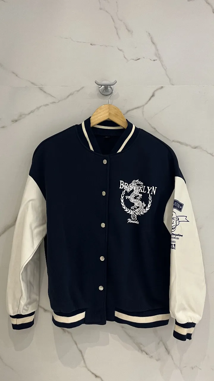 Campera Shein - imagen 1