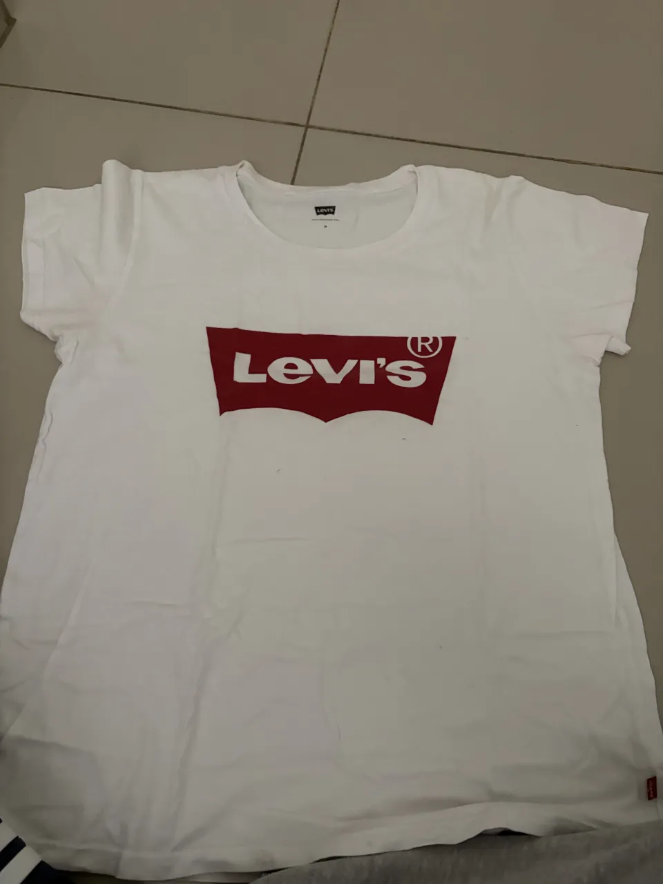 Remera Levi's - imagen 1