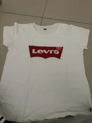 Levi's