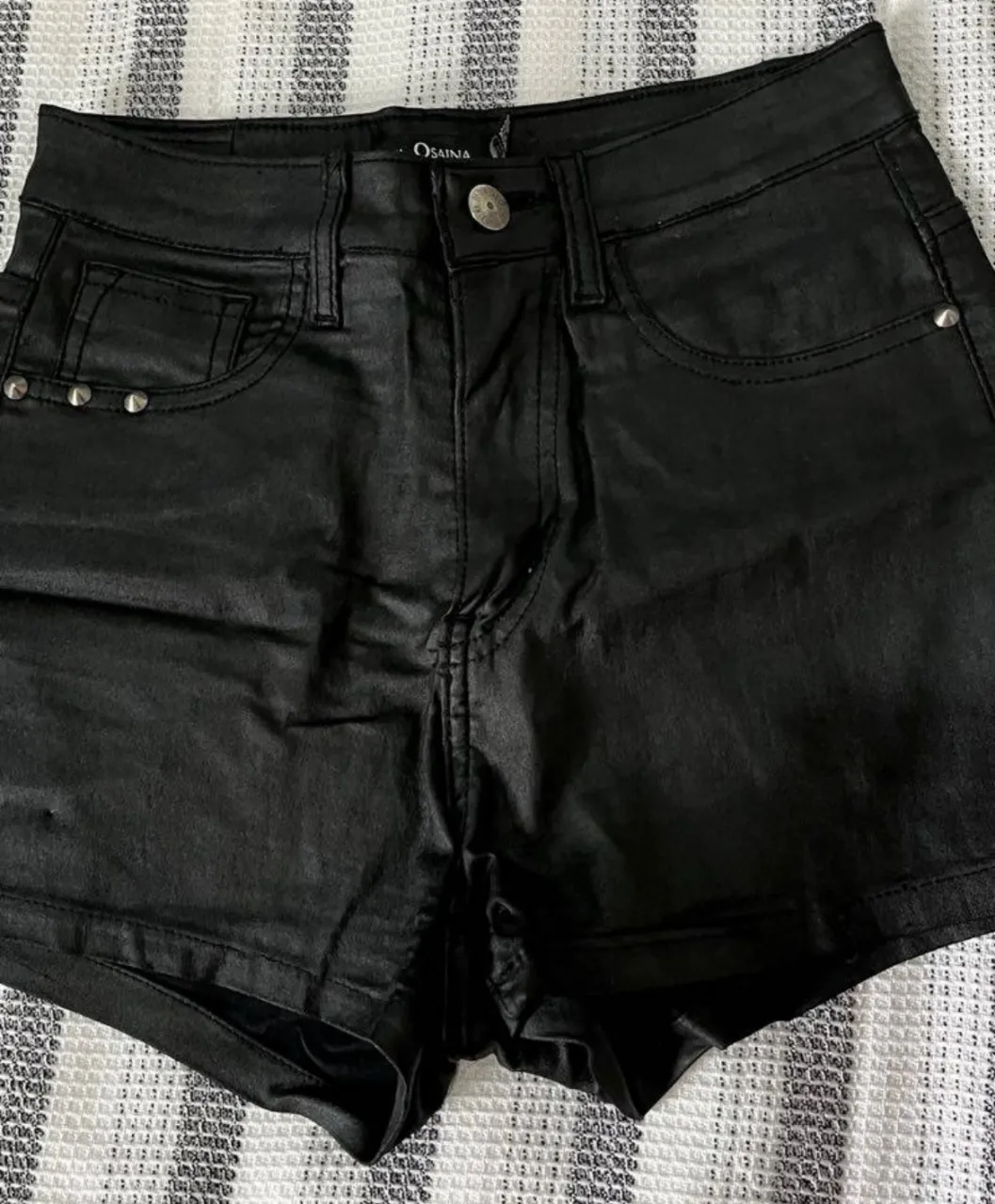 Short Osaina - imagen 1