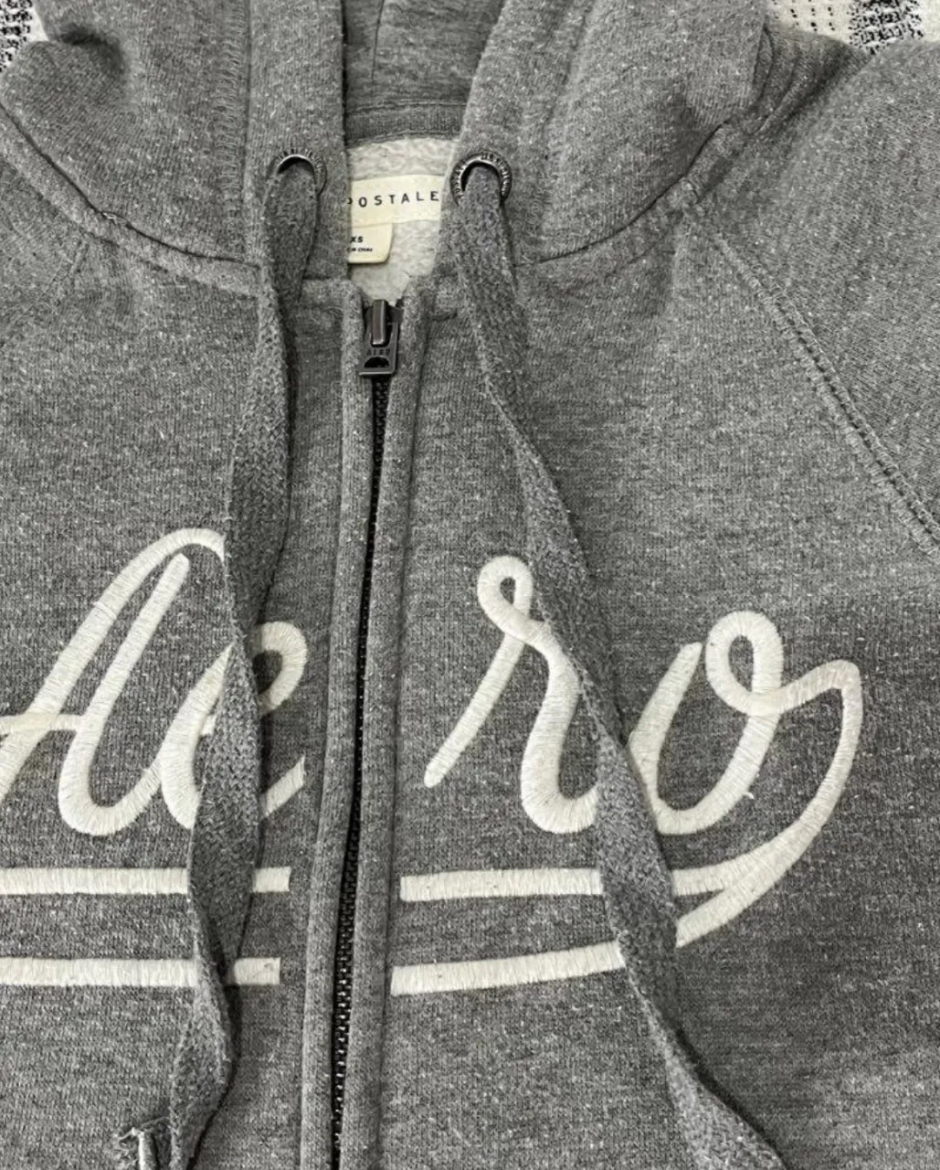 Buzo Aéropostale - imagen 3