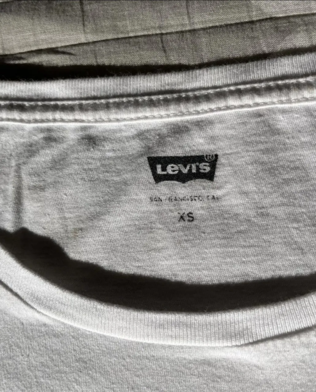 Remera Levi's - imagen 4