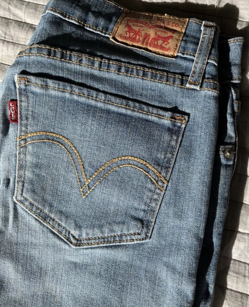Jean Levi's - imagen 5