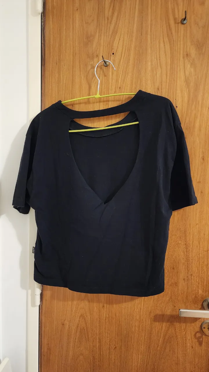 Remera Kosiuko - Vista 2