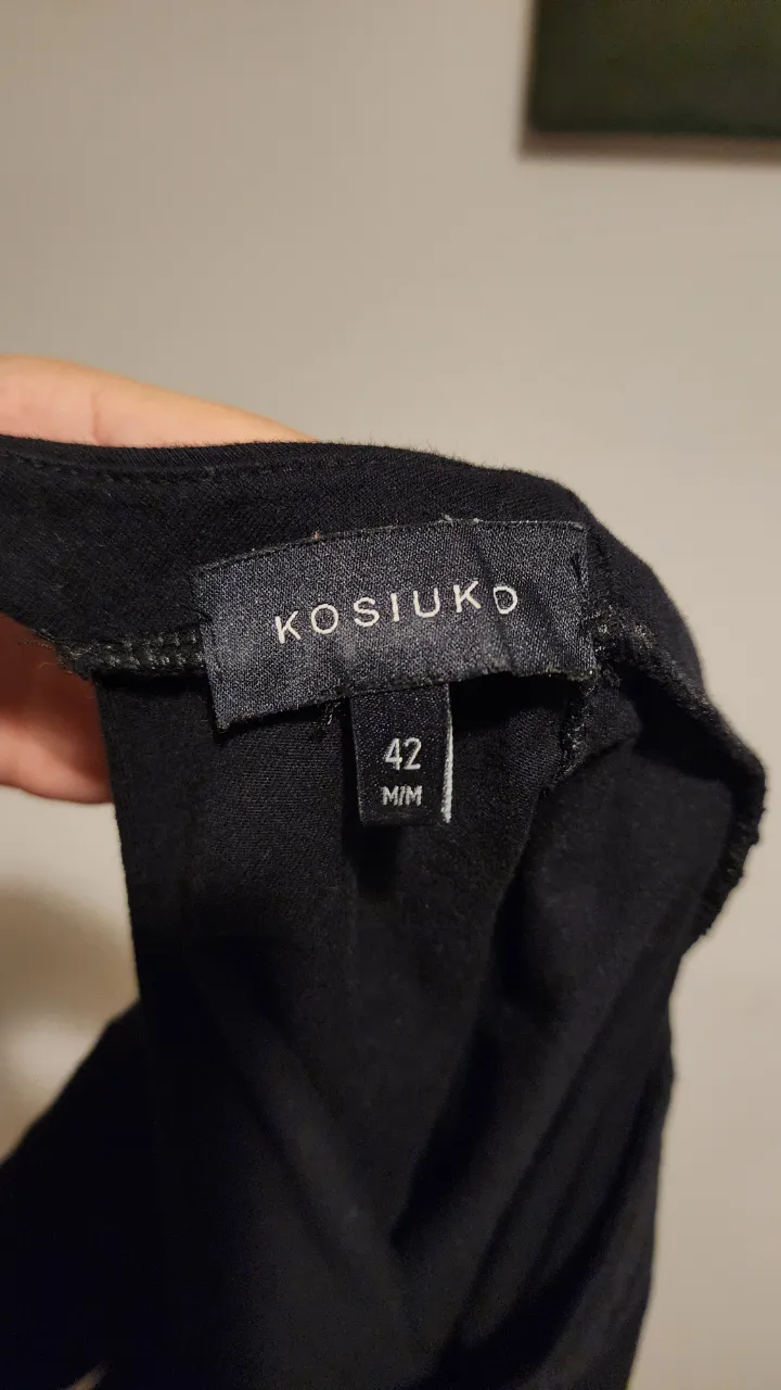 Remera Kosiuko - Vista 3