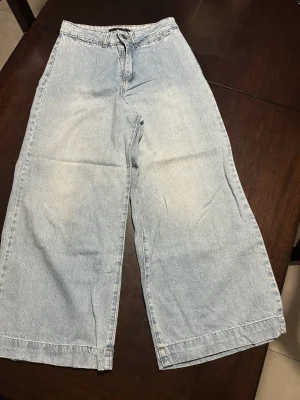SISA DENIM
