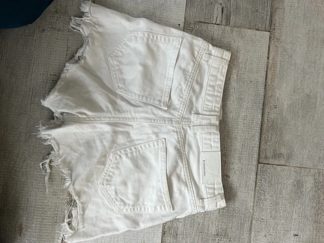 Short Stradivarius - imagen 2