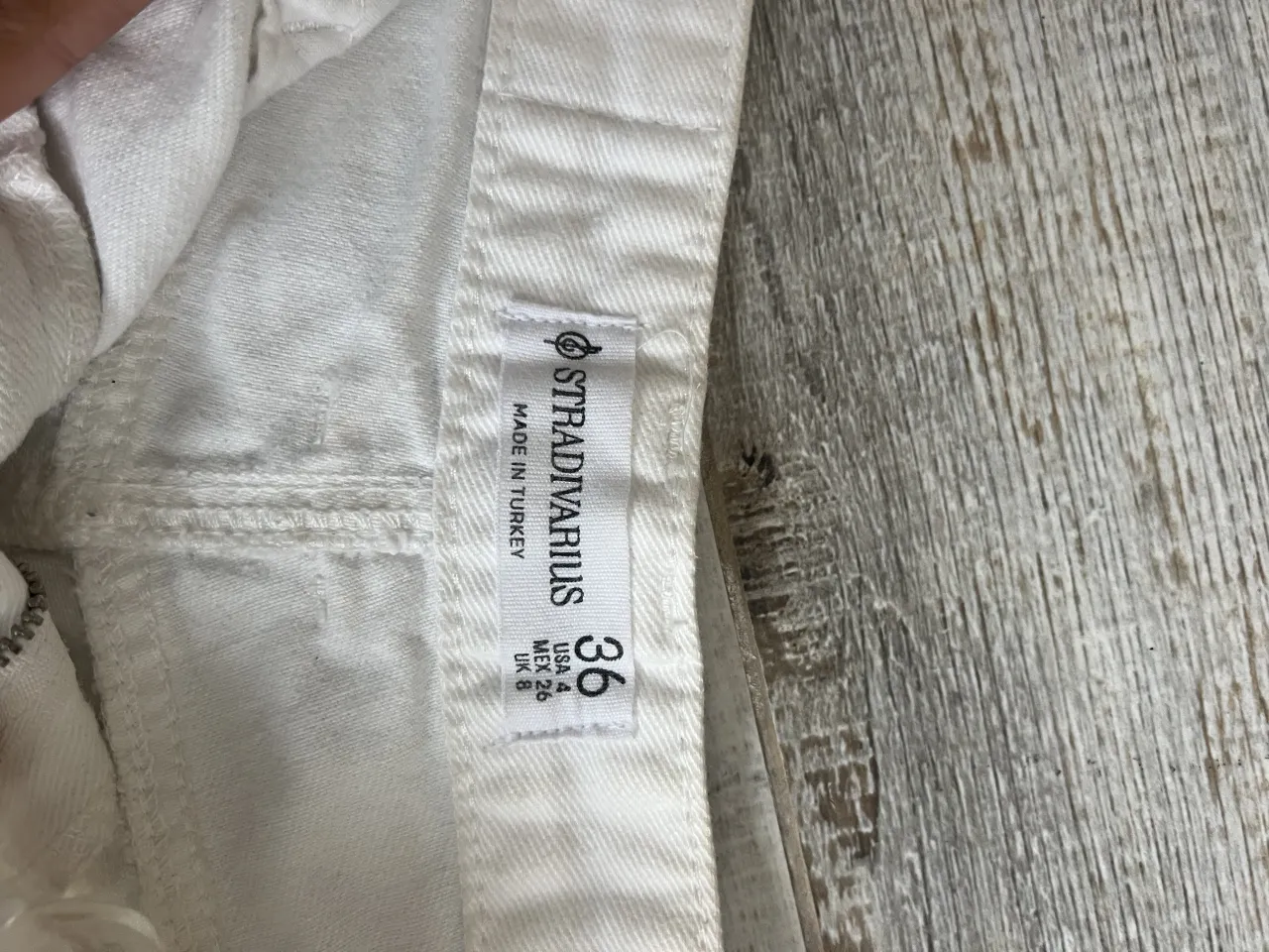 Short Stradivarius - imagen 3
