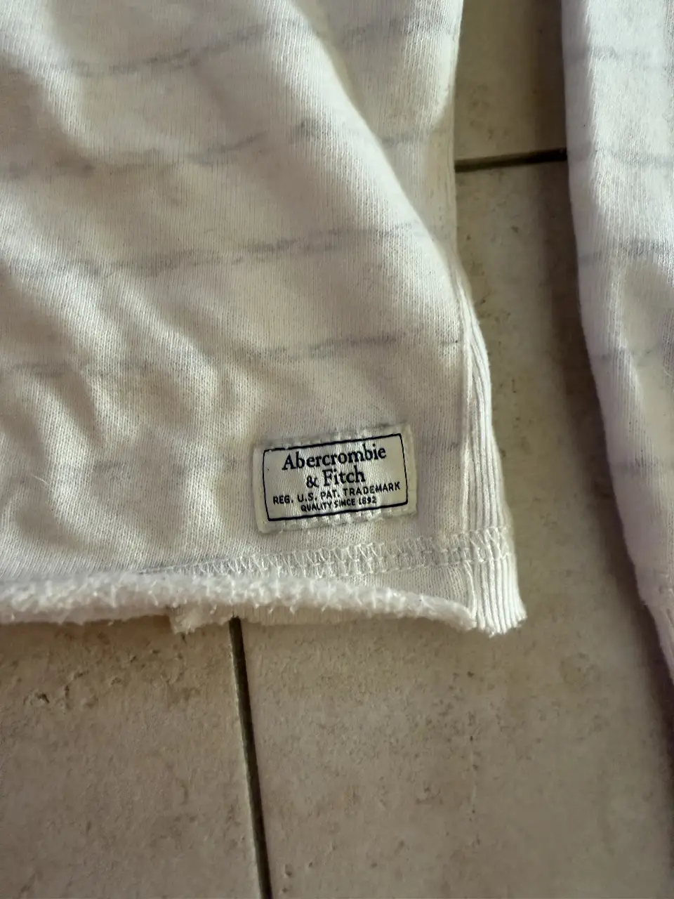 Buzo Abercrombie & Fitch - imagen 3