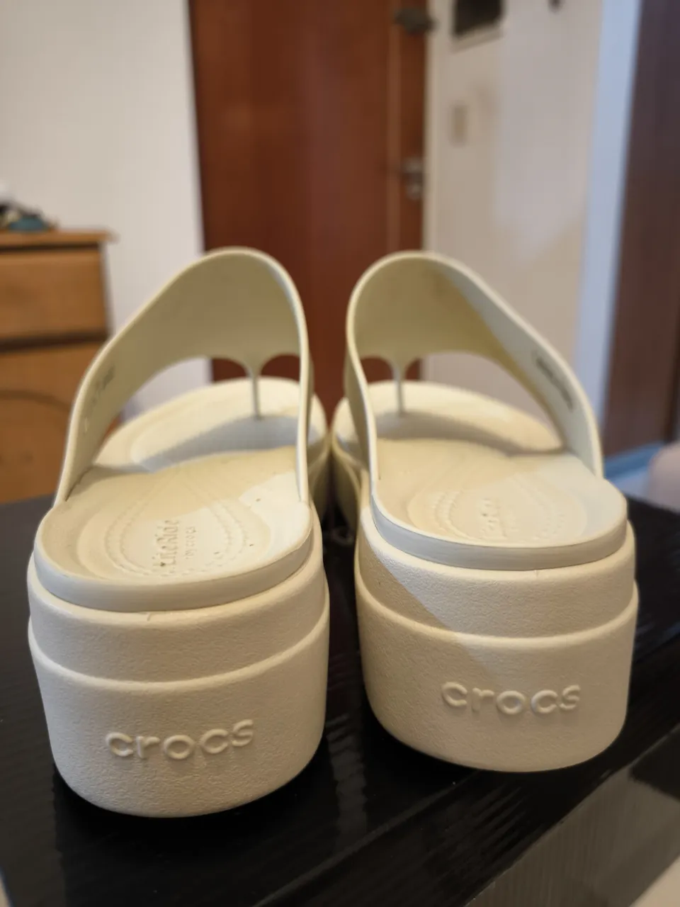 Ojotas Crocs - imagen 3