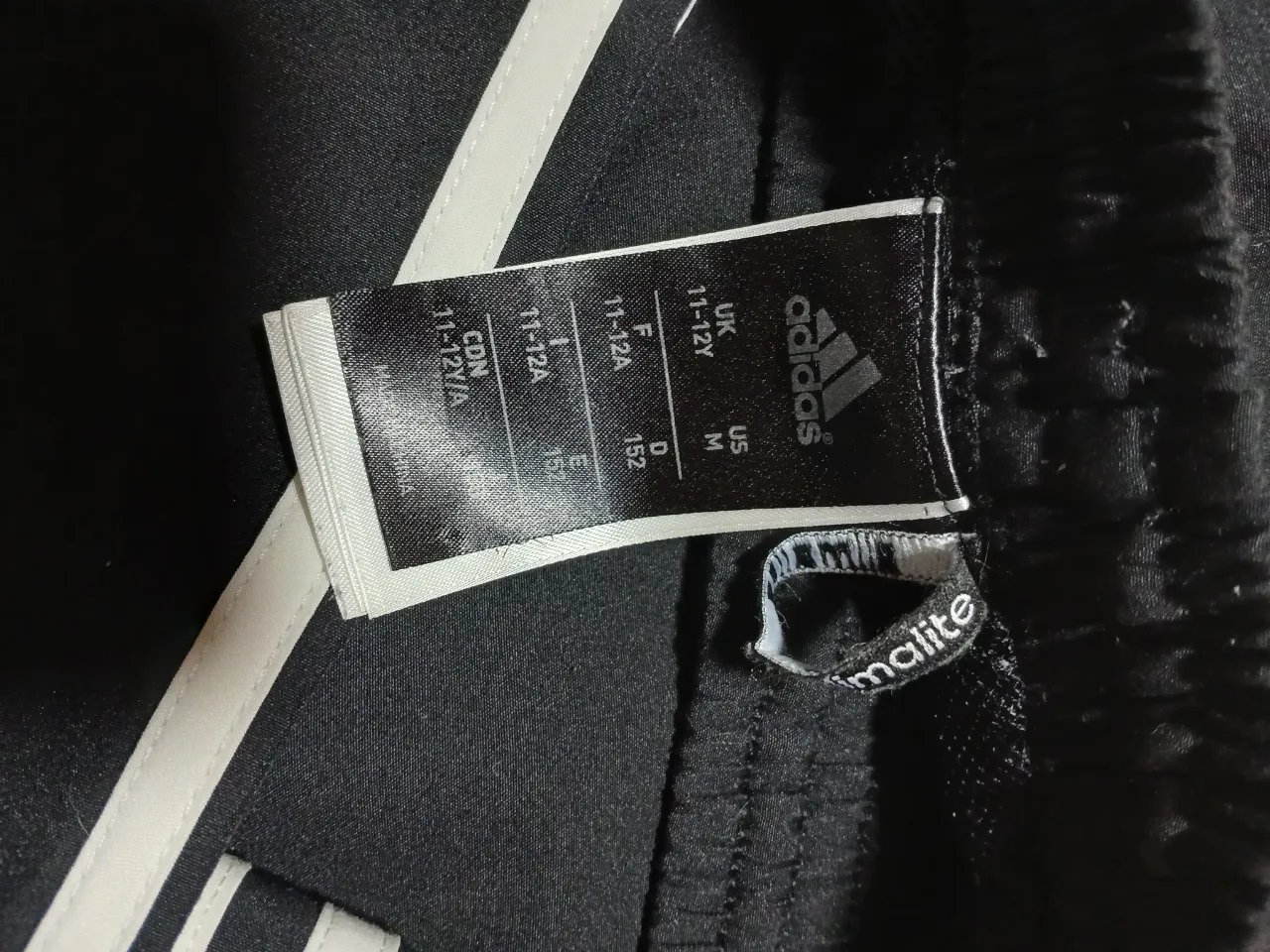 Ropa deportiva adidas - imagen 2
